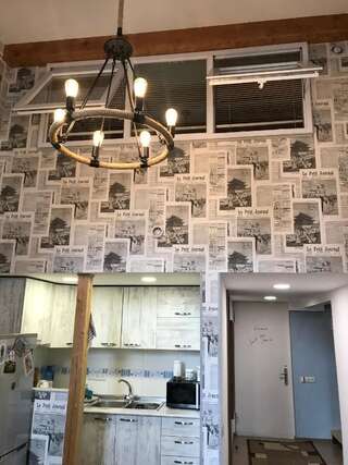 Гостевой дом Le Petit Тбилиси Двухместный номер с двуспальной кроватью и дополнительной кроватью-3